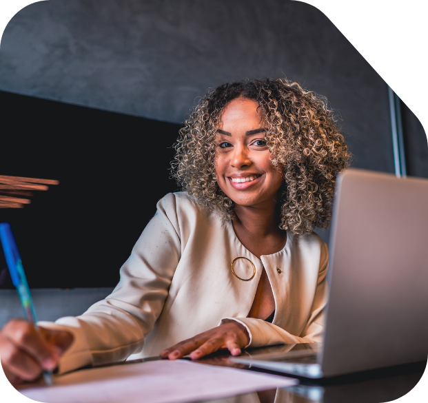 Femme au travail